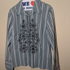 Mac & Jac stripped button up w/ embroidered front